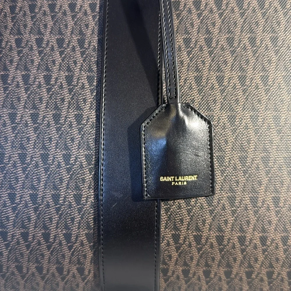 Saint Laurent from spring